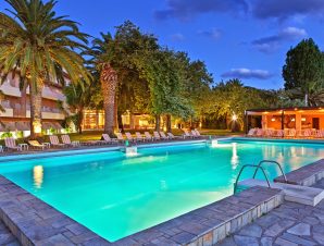 4* Long Beach Resort Hotel – Αίγιο